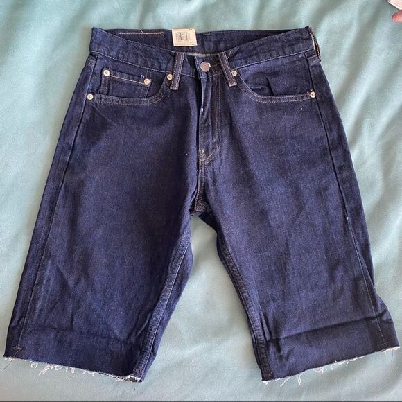 Levi’s 511 Slim Short - Picture 2 of 9